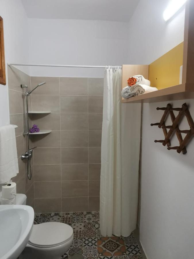 Chalet Con Jacuzzi Climatizado, Barbacoa Y Cerca De La Playa Abades  Exterior photo